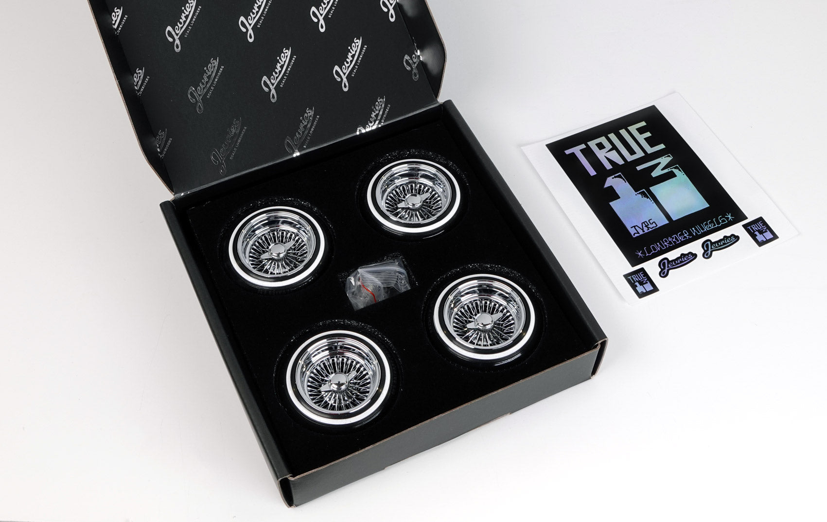 Straight Laced V2 TRUE13 Wheels CHROME